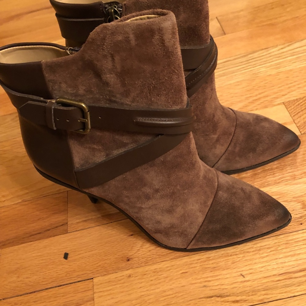 Joe’s aged look brown suede ankle boots sz 10 - Picture 3 of 6